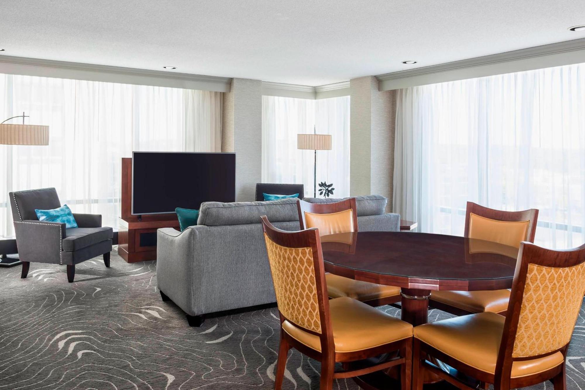 Rochester Marriott Mayo Clinic Area Exterior photo