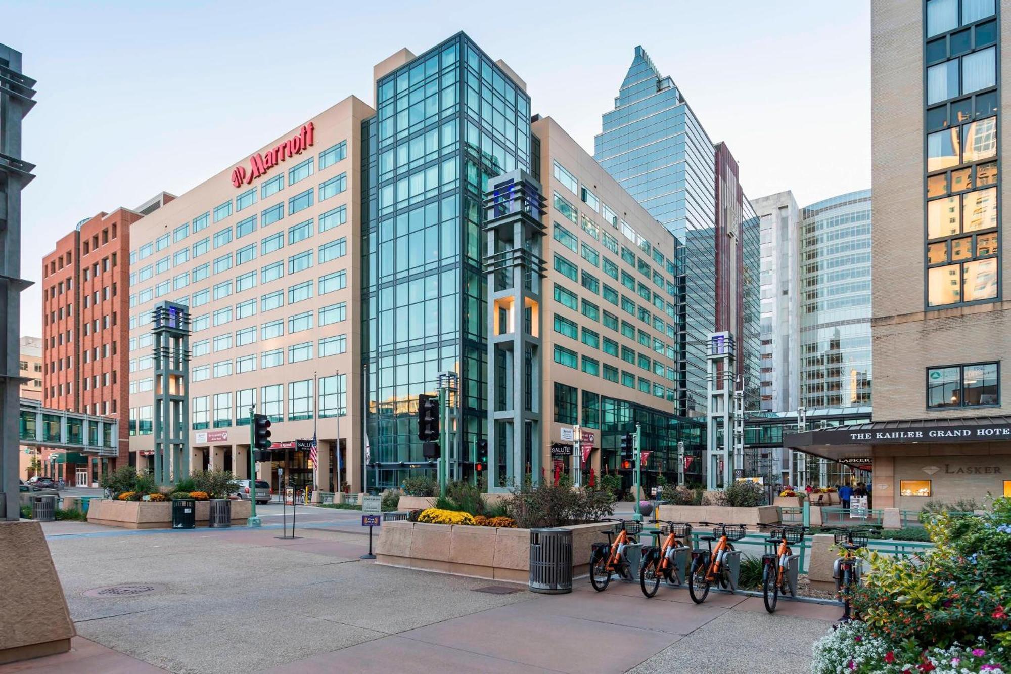 Rochester Marriott Mayo Clinic Area Exterior photo